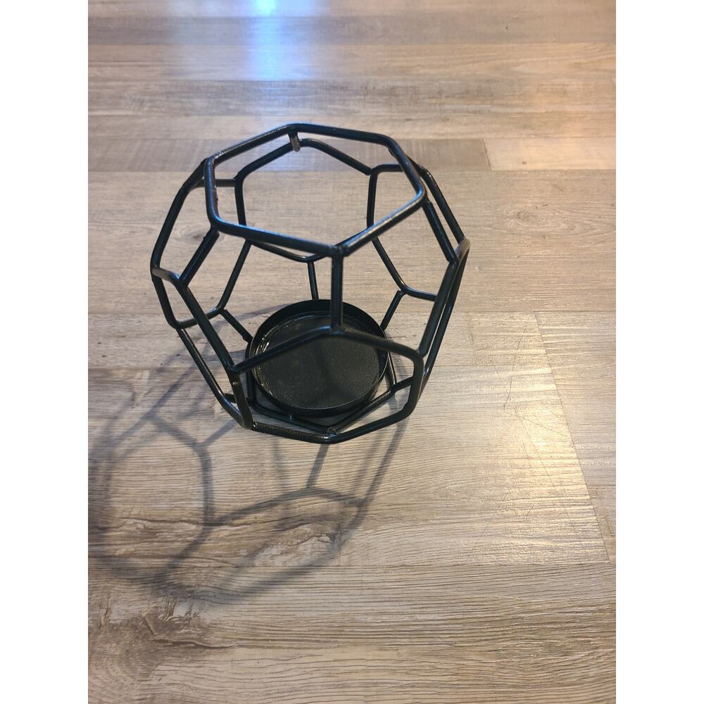 Unknown brand black geometric candle holder